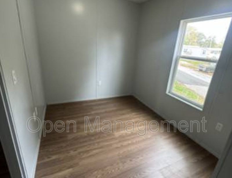 710 E Farm Lane Rd #LOT7 - Photo 6 of 9