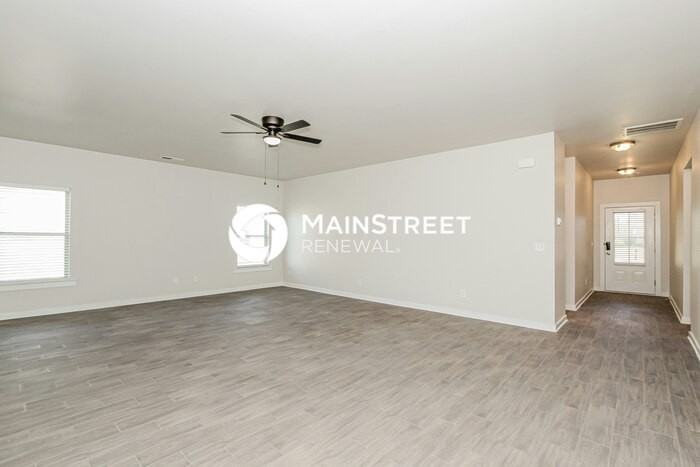 55 Ridgeview Cir - Photo 4 of 18