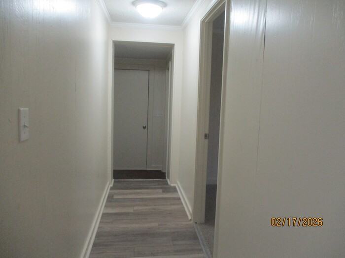 56 Young Ave Sw - Photo 6 of 11