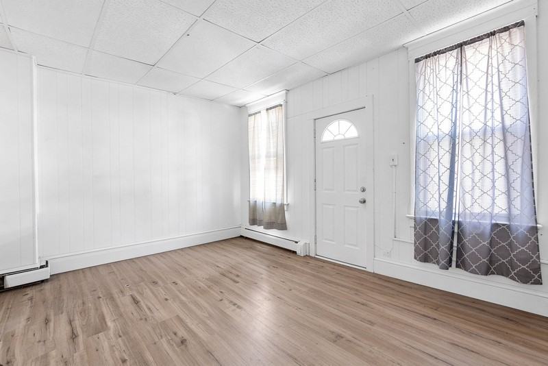 224 Cumberland St - Photo 4 of 4