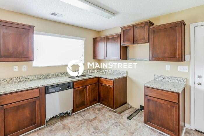 10063 Chariden Dr - Photo 5 of 17