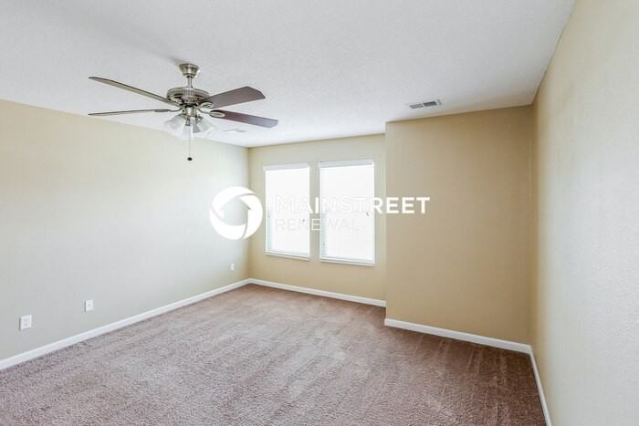 10063 Chariden Dr - Photo 7 of 17