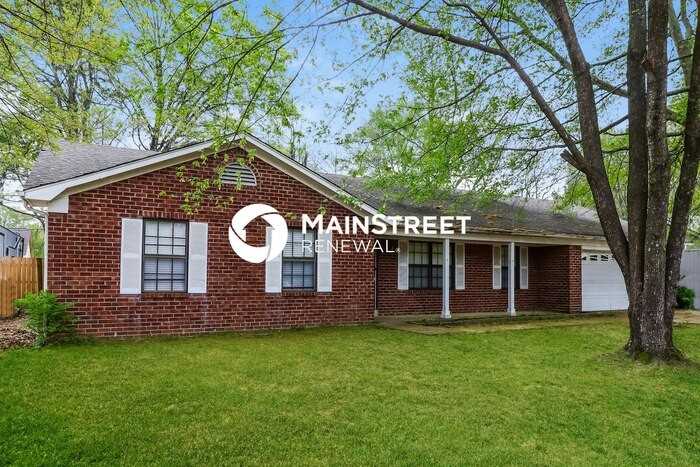 3048 Ingleside Dr - Photo 2 of 16