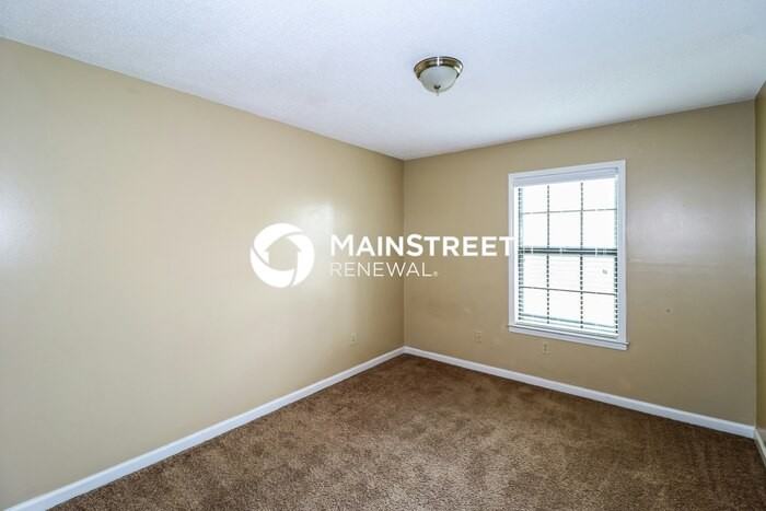 3048 Ingleside Dr - Photo 5 of 16