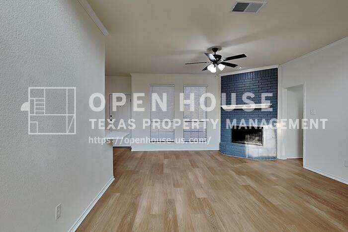 3009 Cloverdale Ct - Photo 4 of 27