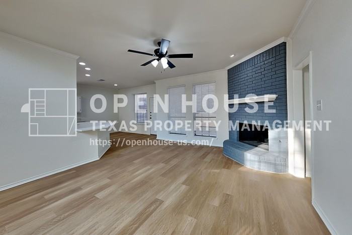 3009 Cloverdale Ct - Photo 5 of 27