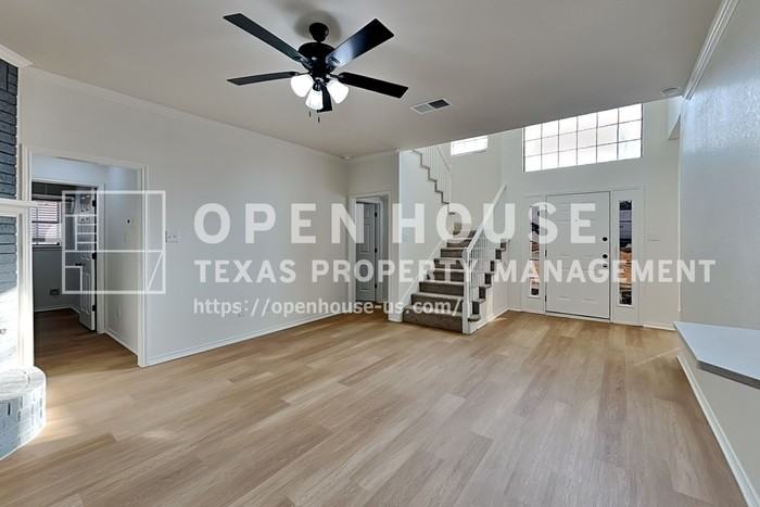 3009 Cloverdale Ct - Photo 6 of 27