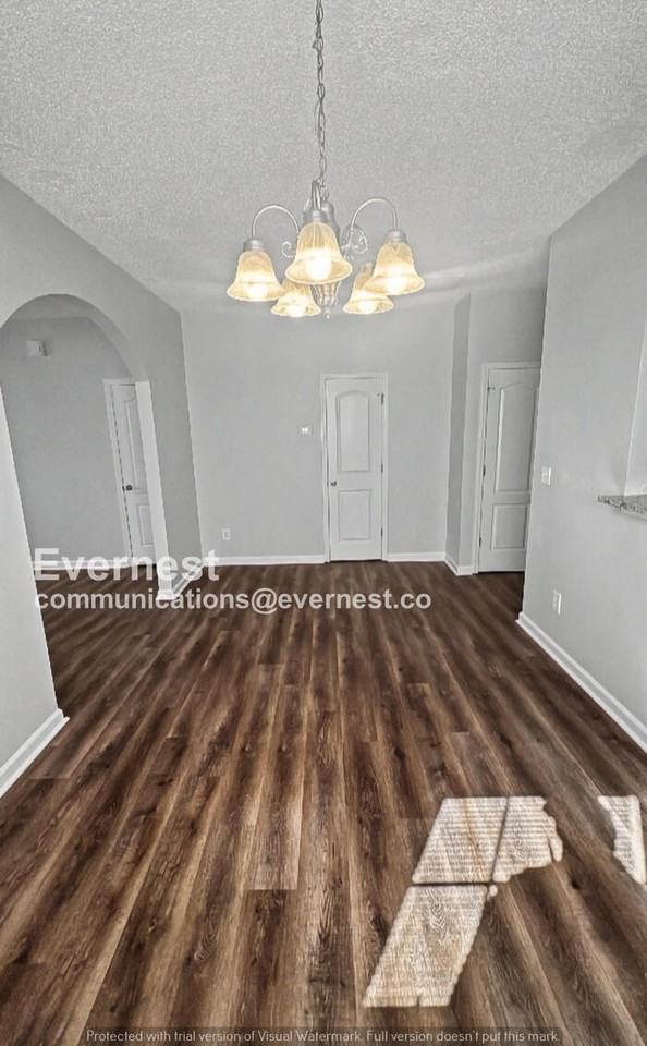 8628 Thomas Ln - Photo 5 of 26