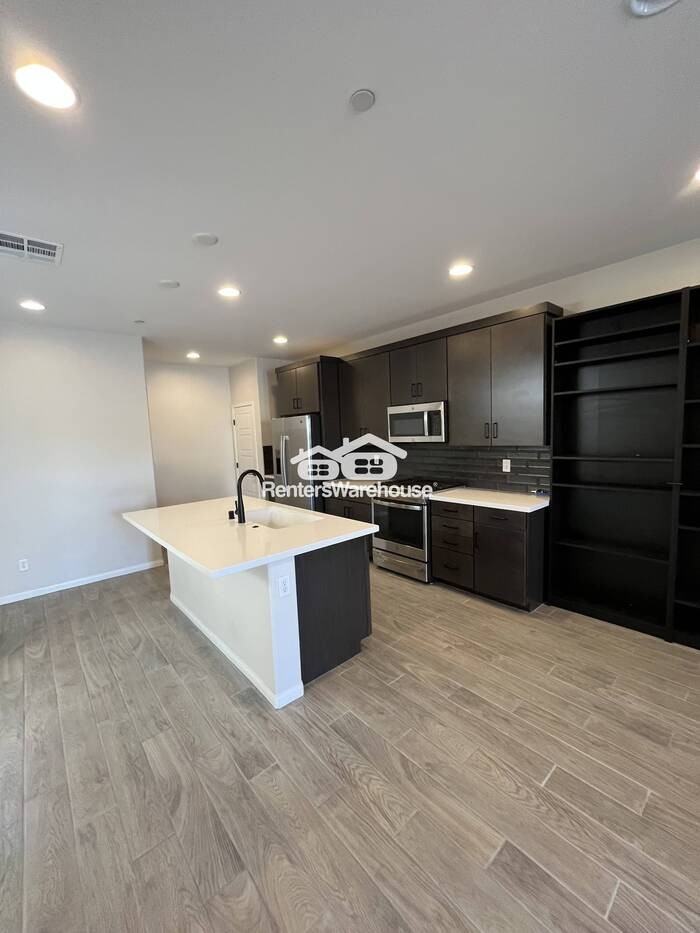 750 Last Dance Pl - Photo 4 of 17