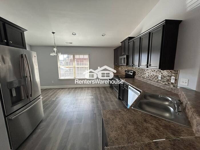 820 Clover Ave - Photo 5 of 22