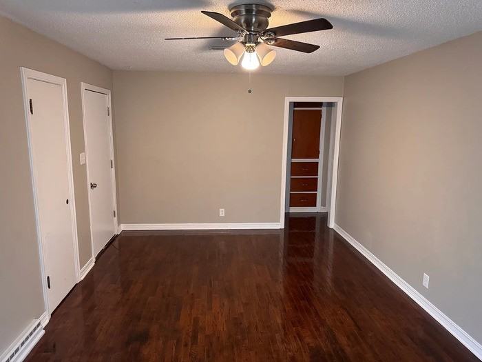 1121 W Harry St - Photo 3 of 14