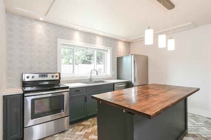 2610 Avenue N Nw - Photo 6 of 15