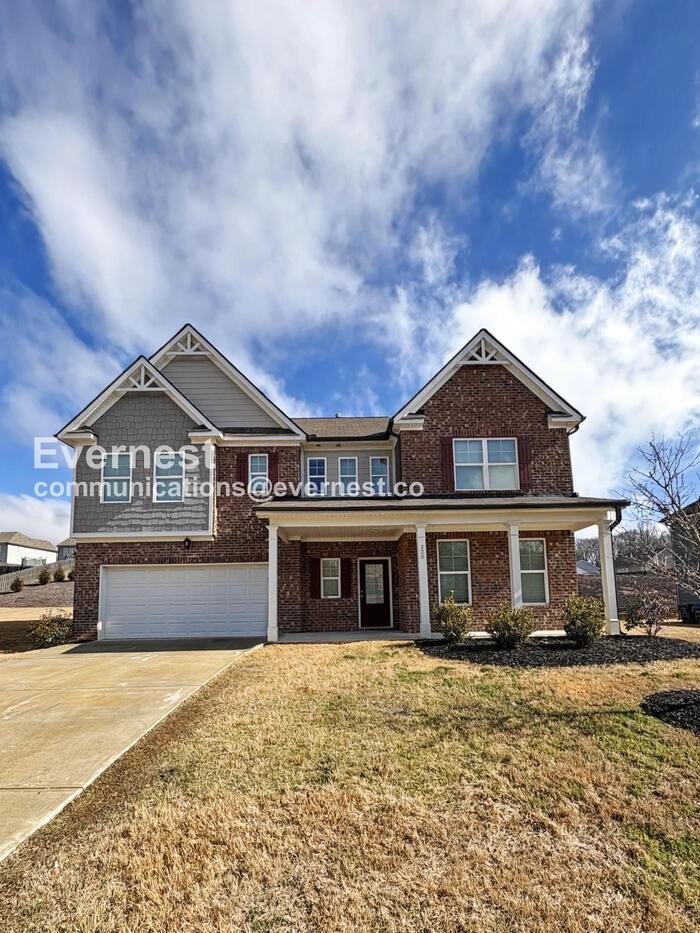 320 Paxton Ln - Photo 2 of 29