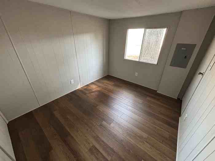 300 Ricks Road - Photo 7 of 10