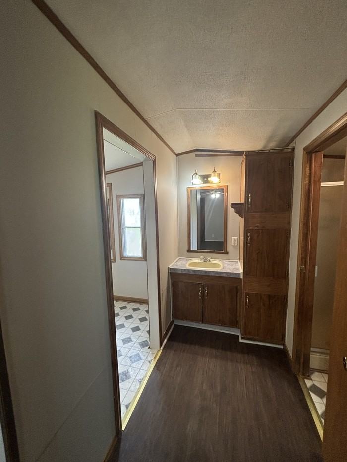 300 Ricks Road - Photo 7 of 11