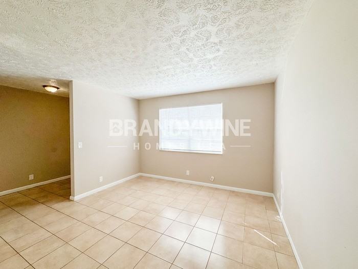 807 Turtle Creek Dr N - Photo 7 of 15