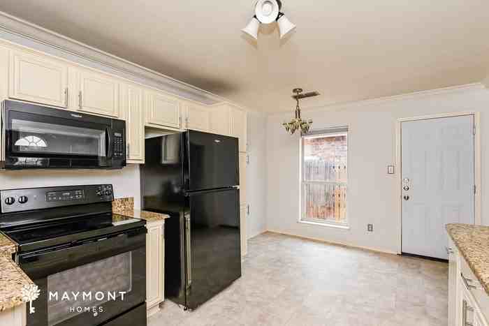 716 Stonedale Dr - Photo 7 of 15