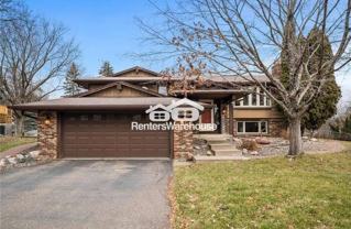 6420 Deerwood Ln N - Photo 1 of 1