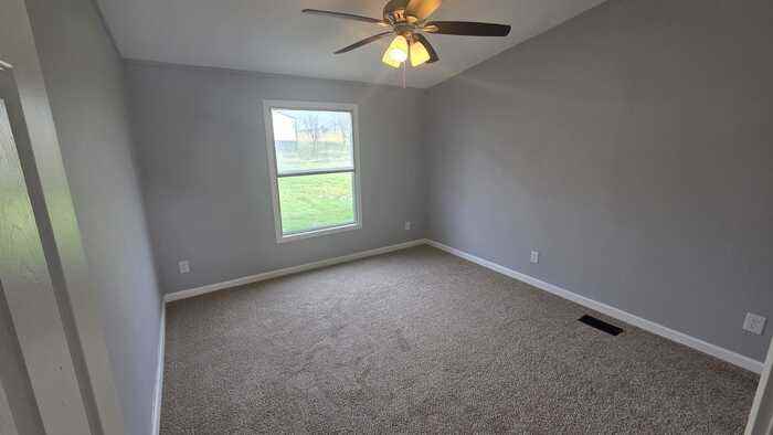 145 Lange Way - Photo 3 of 19