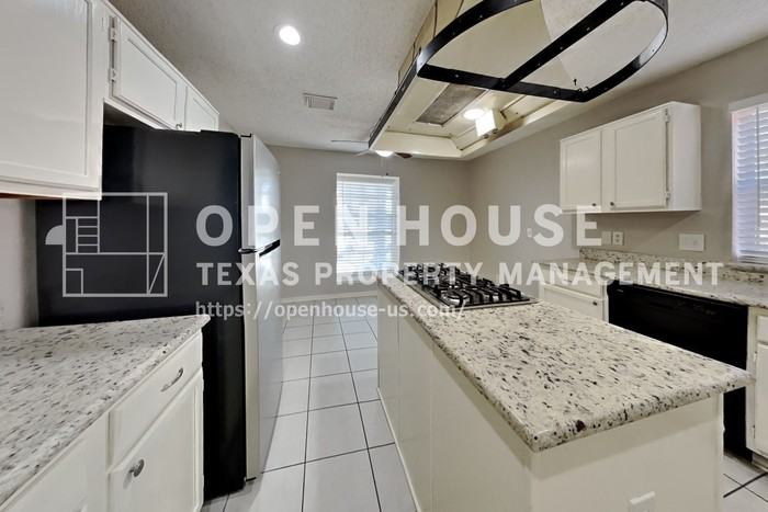 8823 Stoney Bend Dr - Photo 7 of 22