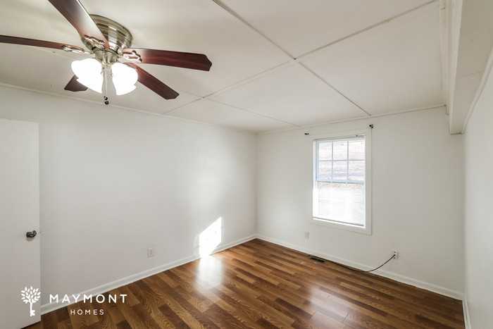 4430 Peach Grove Road - Photo 6 of 11