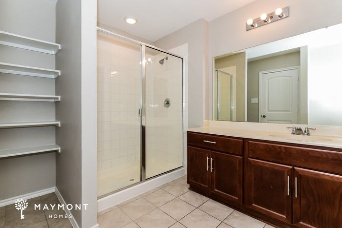 1321 Basswood Ln - Photo 7 of 12