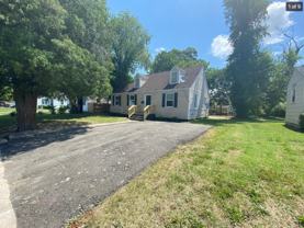 3915 E Chatham Dr - Photo 1 of 1