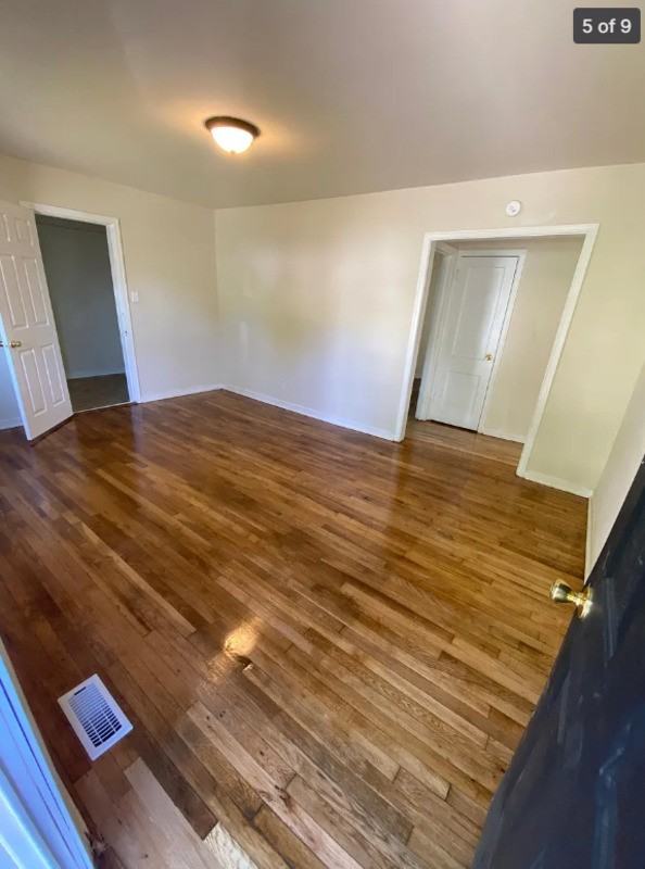 3915 E Chatham Dr - Photo 5 of 8