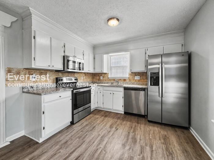 117 Thornwood Dr - Photo 2 of 28