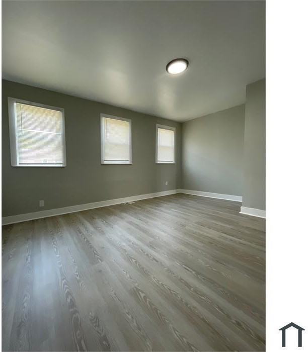 809 Bonaparte Ave - Photo 5 of 9