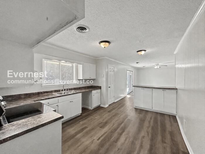 4344 Bow St - Photo 3 of 23