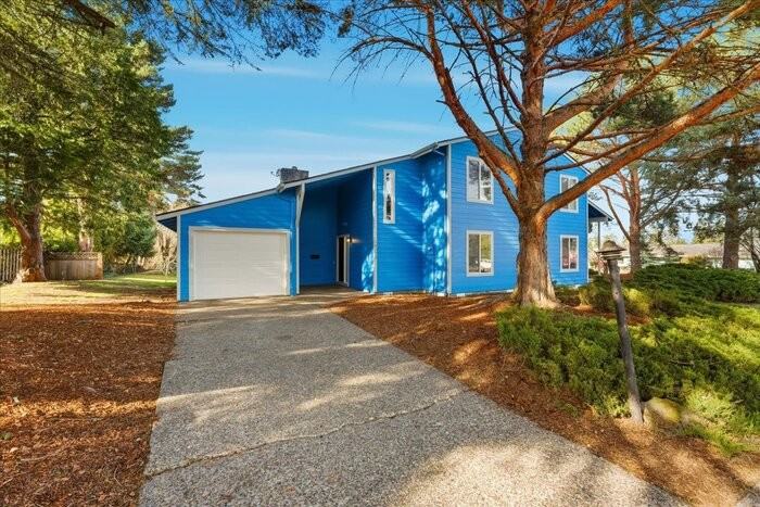 14272 Sw Daphne St - Photo 2 of 35