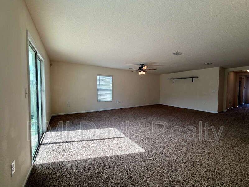 2482 Beachview Dr - Photo 5 of 19