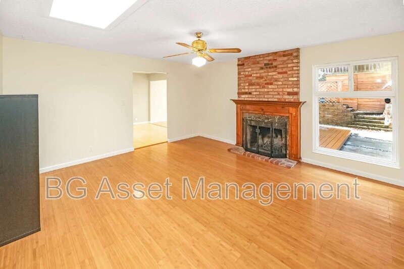 1550 Kildare Way - Photo 2 of 31