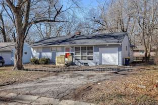 11420 Manchester Ave - Photo 1 of 1