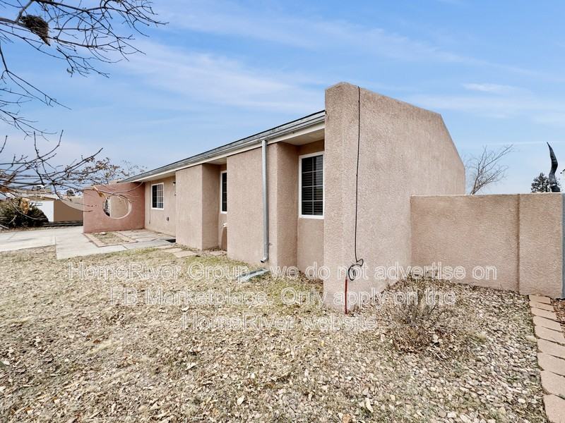5304 Calle Serena Nw - Photo 2 of 22