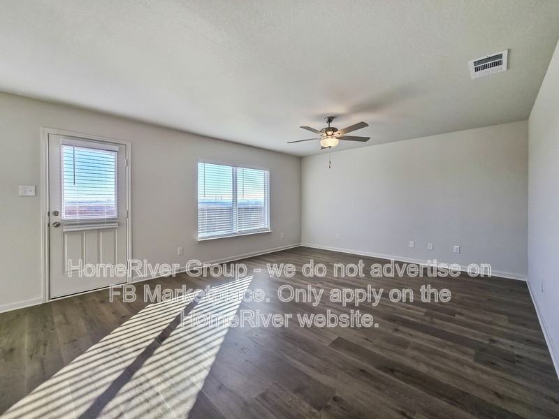 501 Gib Woodall Dr - Photo 2 of 23