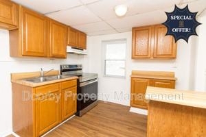 featured image of 15 Sawyer St #1