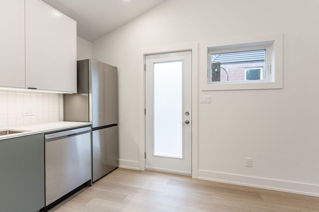 51 East 42nd St - Photo 2 of 21