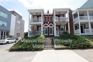 1400 Bainbridge St #B - Photo 1 of 1