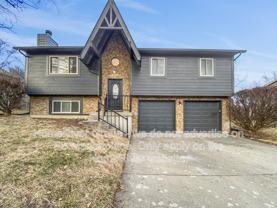 2112 Se 3rd St - Photo 1 of 1