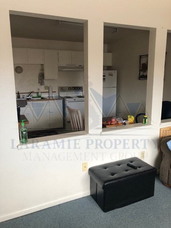 2310 E Garfield St #C7 - Photo 3 of 8