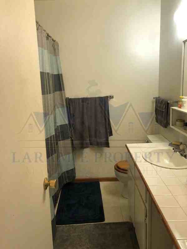 2310 E Garfield St #C7 - Photo 7 of 8