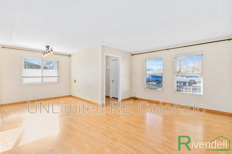 1980 Willow St - Photo 6 of 24