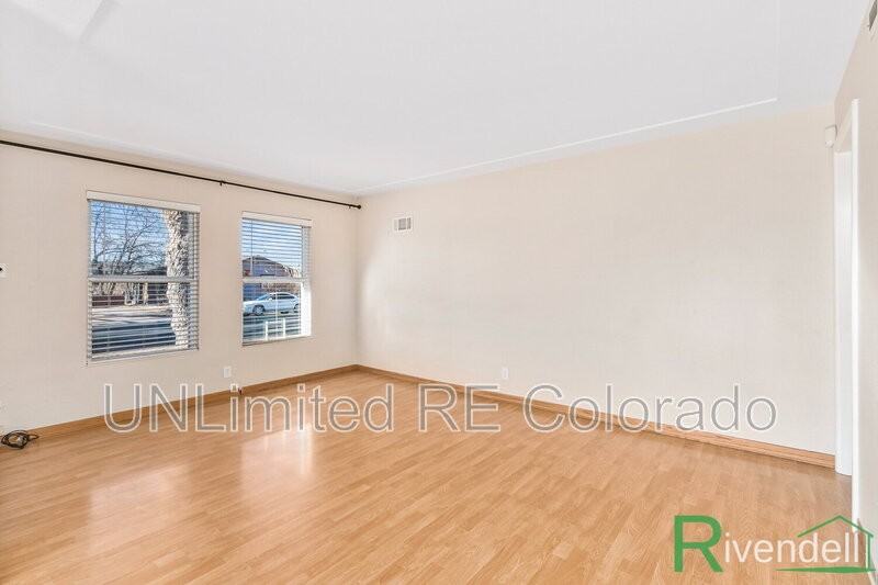 1980 Willow St - Photo 7 of 24