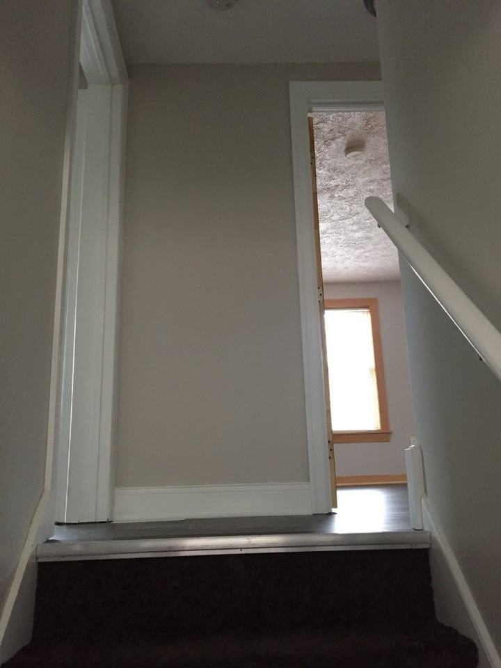 127 Hyers St - Photo 4 of 20