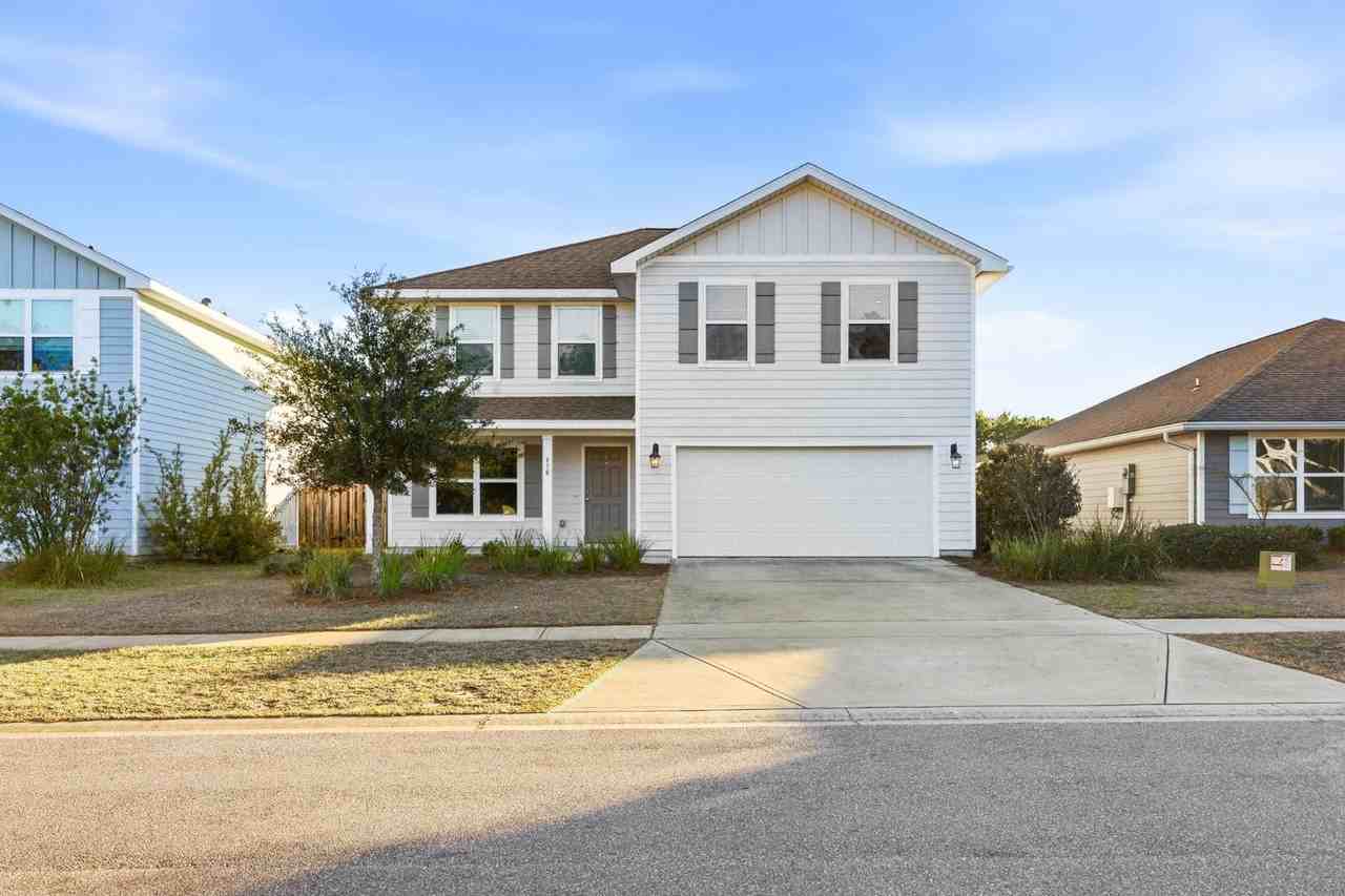 630 Earl Godwin Rd - Photo 2 of 11