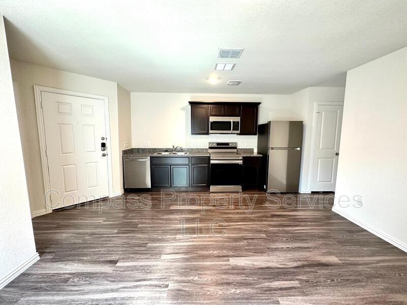 1216 Tennessee Ave - Photo 5 of 14