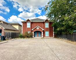 1916A S 15th St - Photo 1 of 1