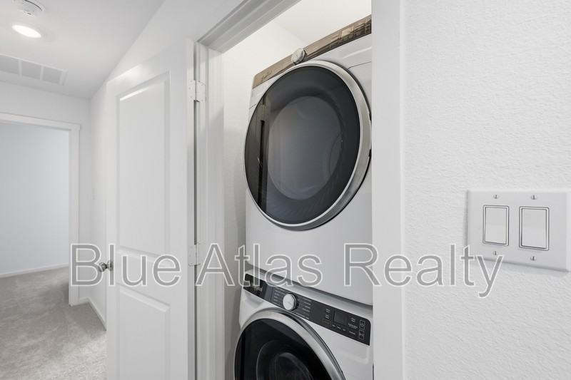 12113 Steeplechase Dr - Photo 7 of 16